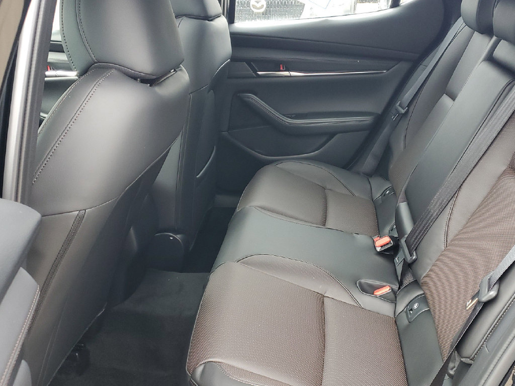 New 2026 MAZDA MAZDA3 2.5 S Hatchback w/ Premium Pkg FWD image 14