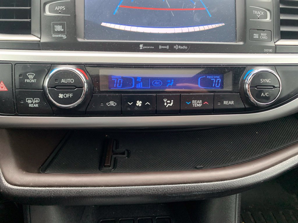 Used 2018 Toyota Highlander Limited w/ Protection Package #3 AWD/4WD image 47