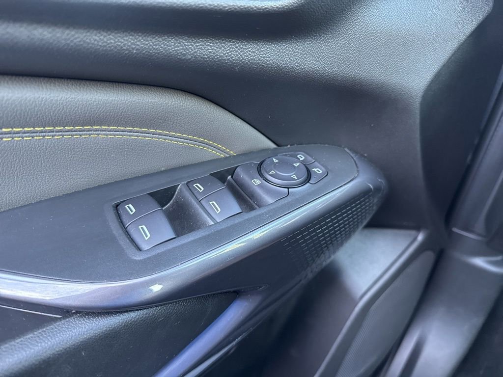 Used 2024 Chevrolet Trax ACTIV w/ Driver Confidence Package image 23