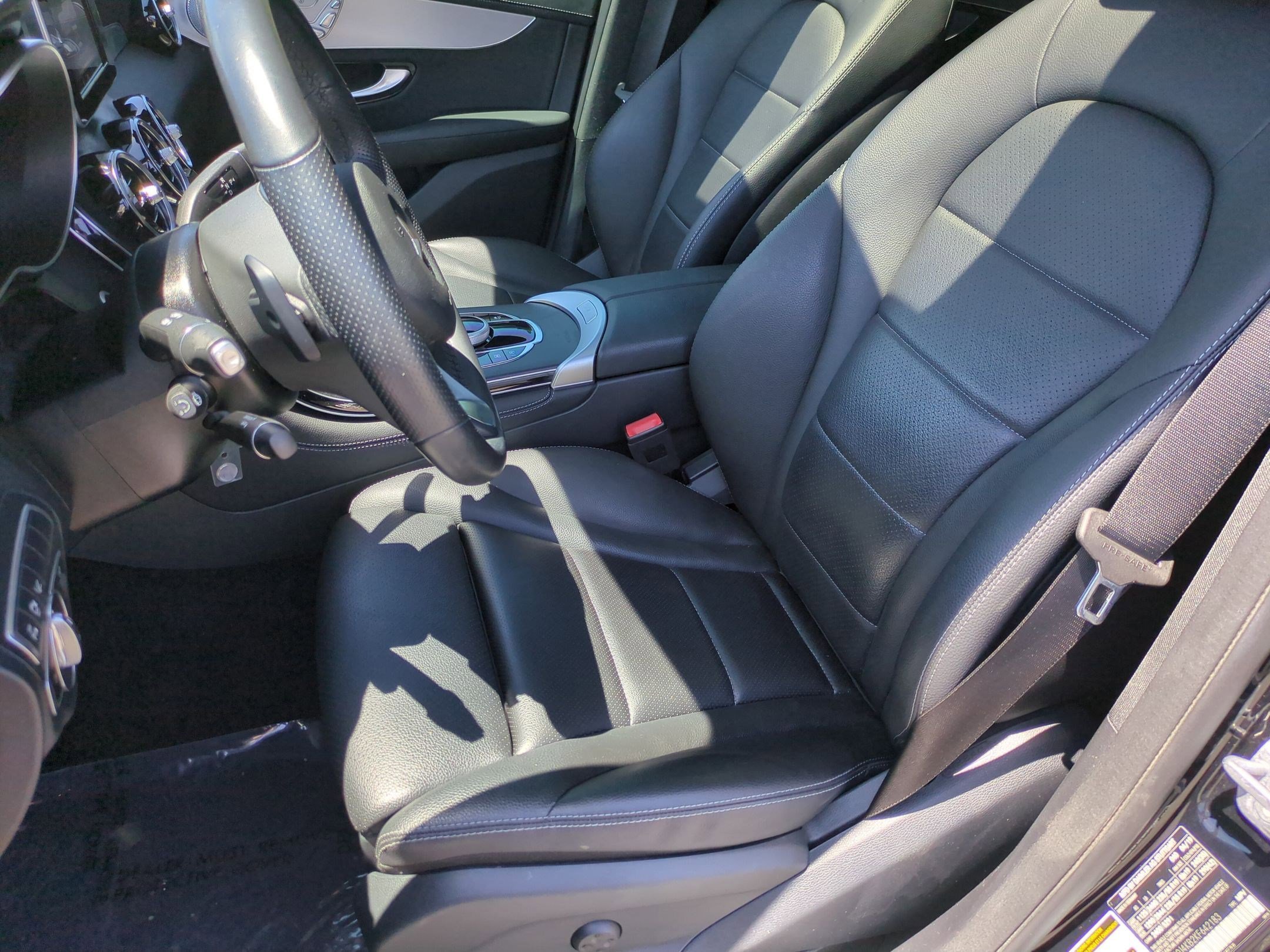 Used 2019 Mercedes-Benz GLC 300 4MATIC Coupe image 15