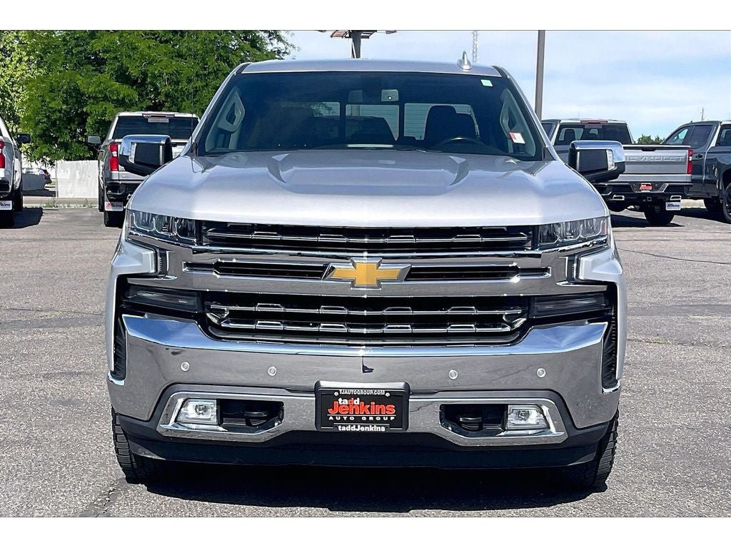 Used 2019 Chevrolet Silverado 1500 LTZ AWD/4WD image 3