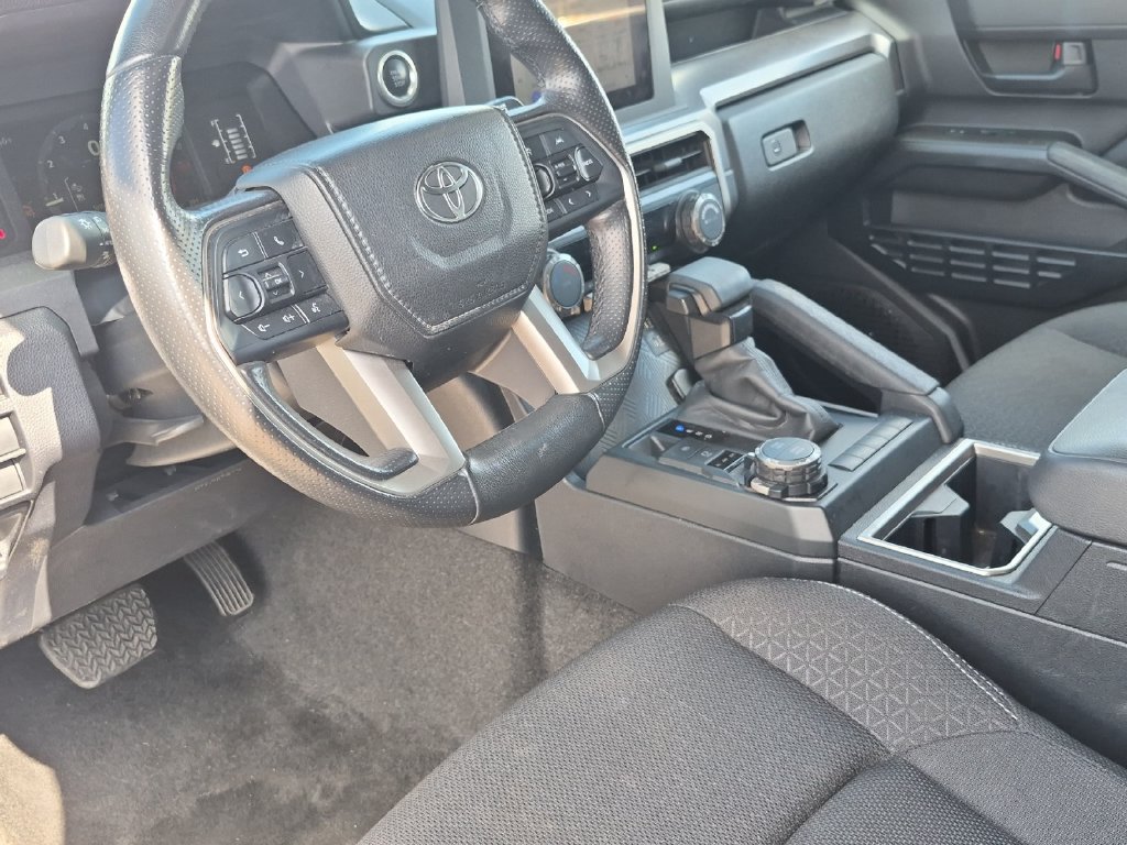 Certified 2025 Toyota 4Runner SR5 AWD/4WD image 10