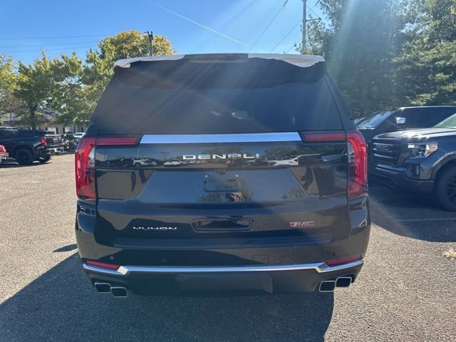 New 2026 GMC Yukon XL Denali w/ LPO, Floor Liner Package image 8