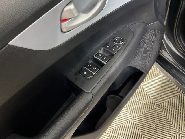 Used 2024 Kia Forte LXS image 12