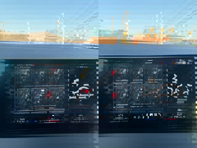 Certified 2025 BMW X3 xDrive30i w/ Premium Package image 18