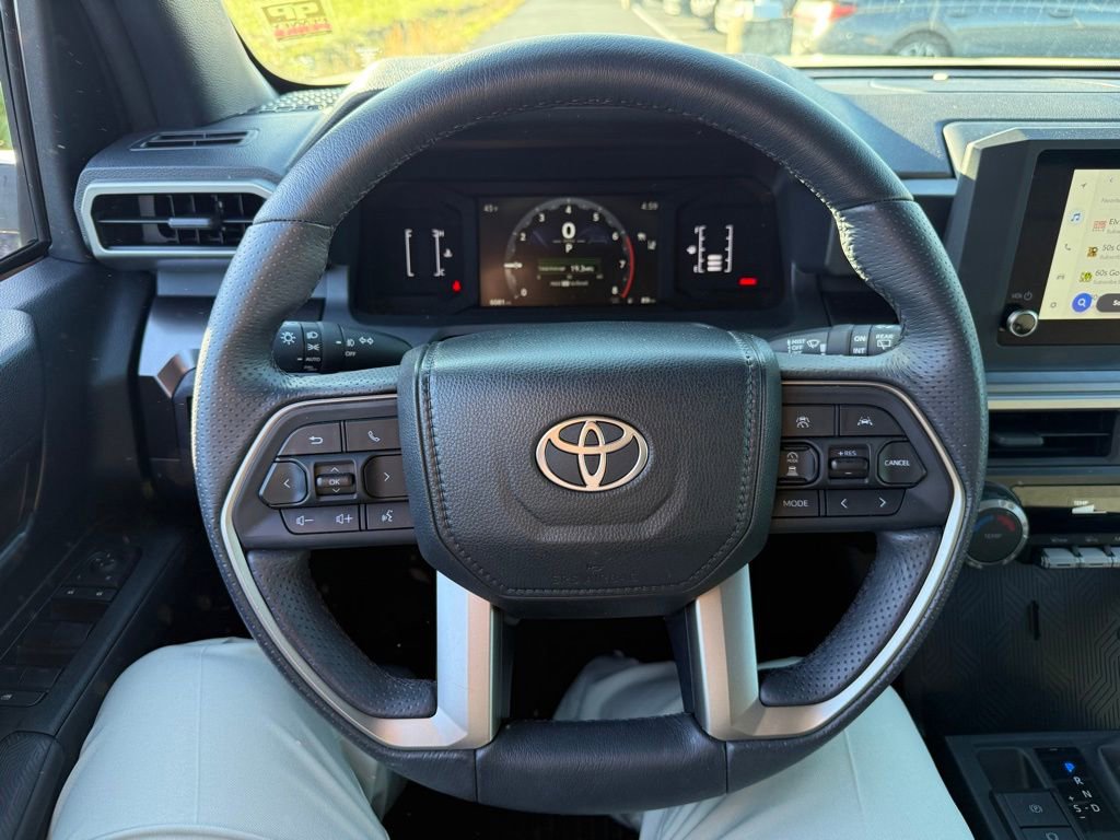 Certified 2025 Toyota 4Runner SR5 image 16
