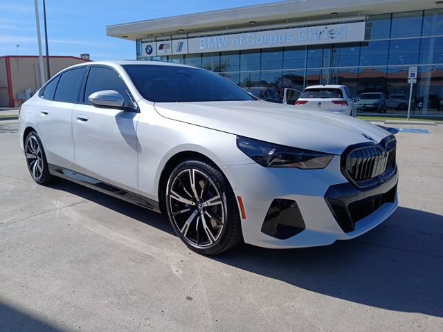 New 2026 BMW 530i w/ M Sport Package