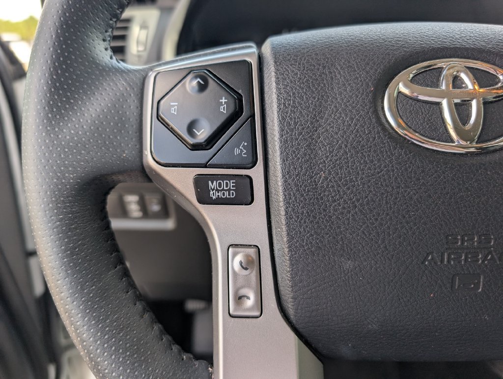 Used 2024 Toyota 4Runner SR5 AWD/4WD image 22