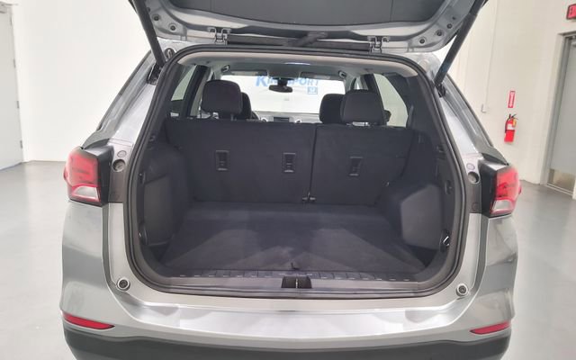 Used 2024 Chevrolet Equinox LT AWD/4WD image 10