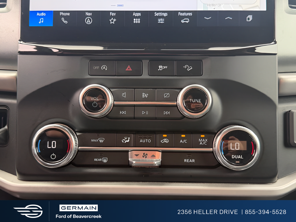 Used 2024 Ford Expedition XLT AWD/4WD image 10