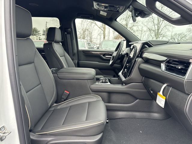 New 2026 GMC Yukon XL Elevation image 25