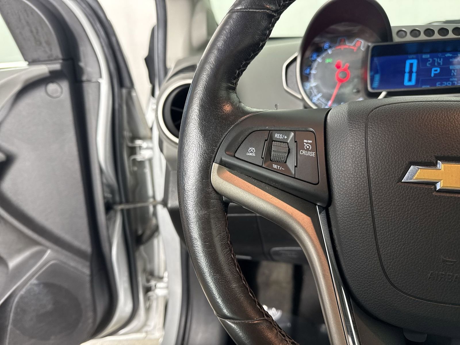 Used 2014 Chevrolet Sonic LTZ image 11