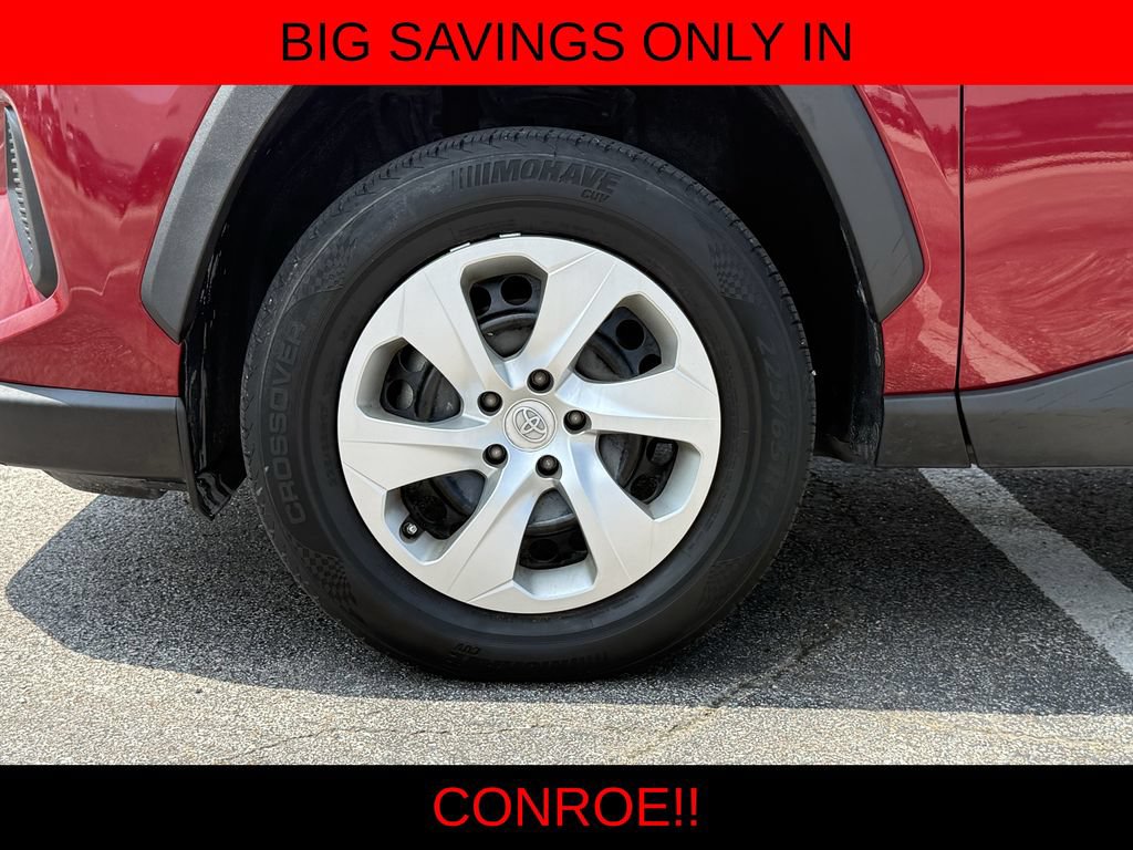 Used 2021 Toyota RAV4 LE AWD/4WD image 9