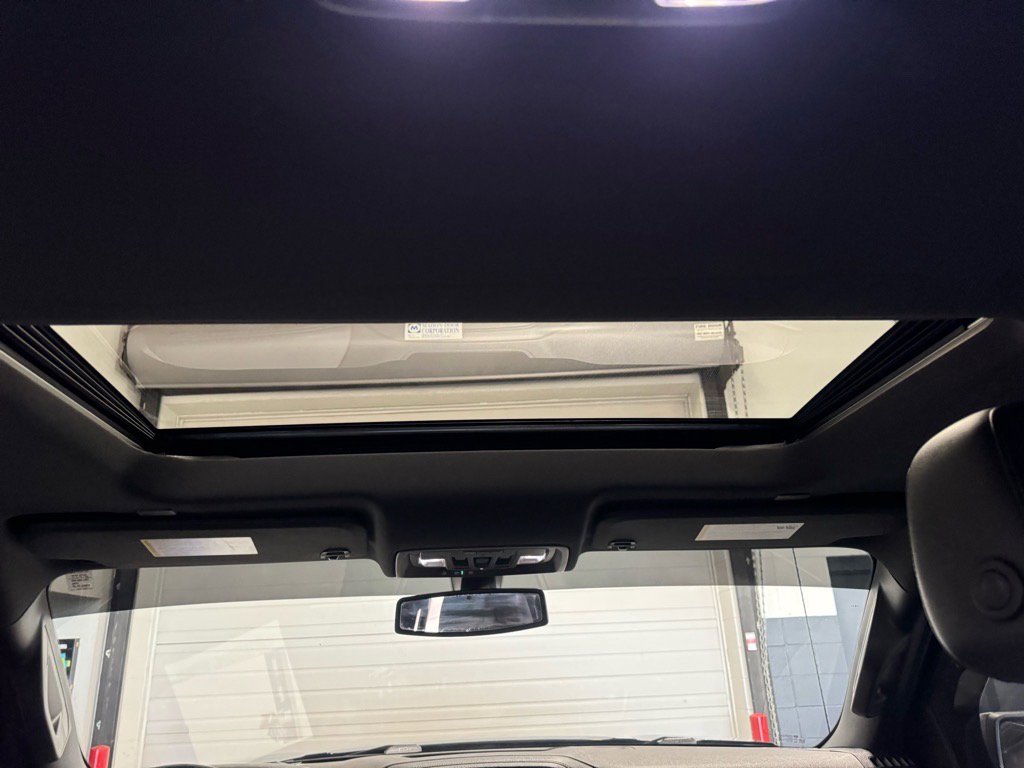 Used 2019 GMC Sierra 1500 AT4 w/ AT4 Premium Package image 17