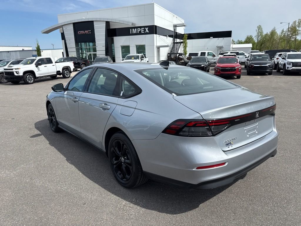 Used 2025 Honda Accord SE image 3