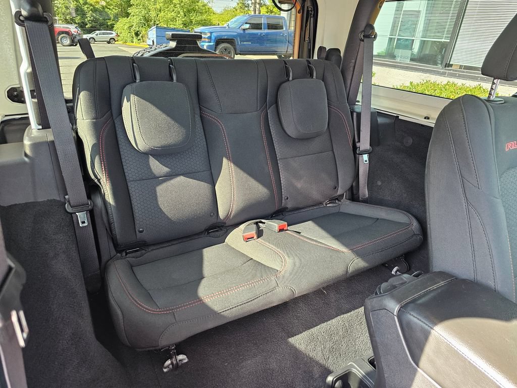 Used 2021 Jeep Wrangler Rubicon AWD/4WD image 12
