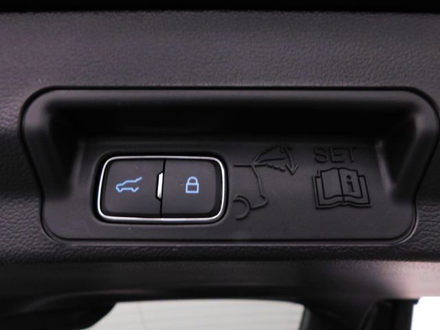 Used 2023 Ford Explorer XLT w/ Equipment Group 202A image 19