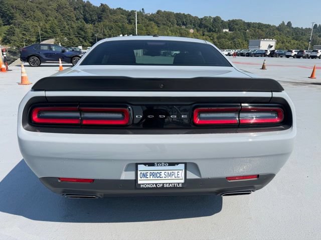 Used 2022 Dodge Challenger R/T w/ Shaker Package RWD image 4
