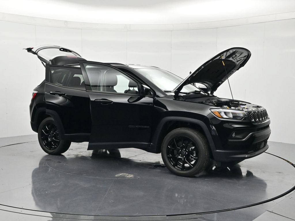 New 2026 Jeep Compass Latitude AWD/4WD image 46
