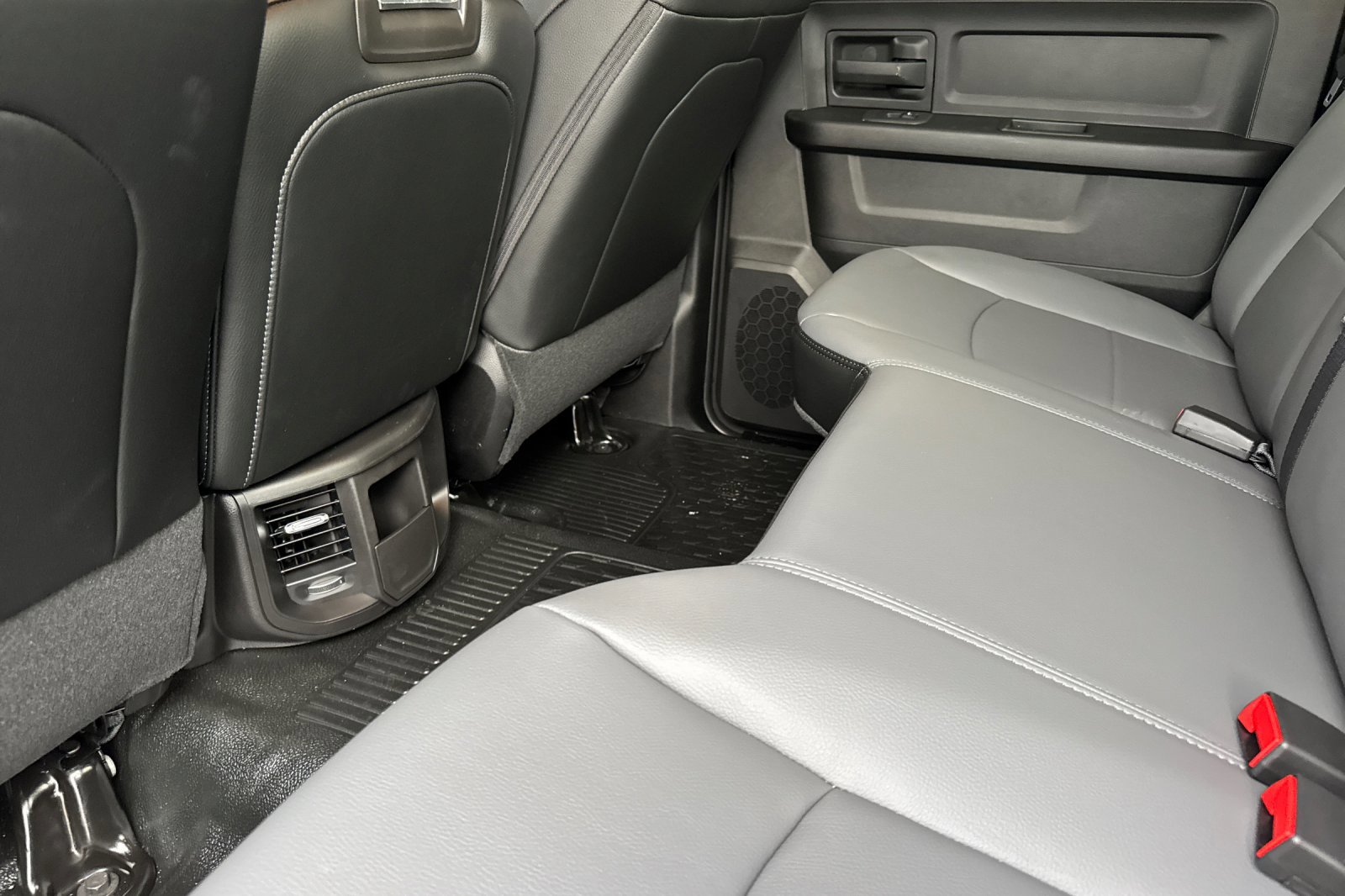 New 2026 RAM 3500 Tradesman w/ Chrome Appearance Group image 11