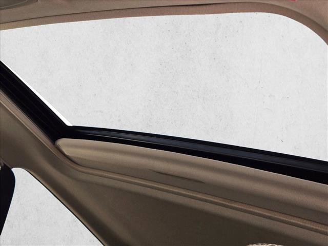 Used 2017 Toyota RAV4 XLE image 16