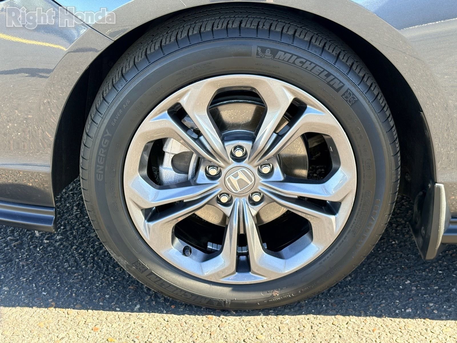 Certified 2023 Honda Accord EX image 11