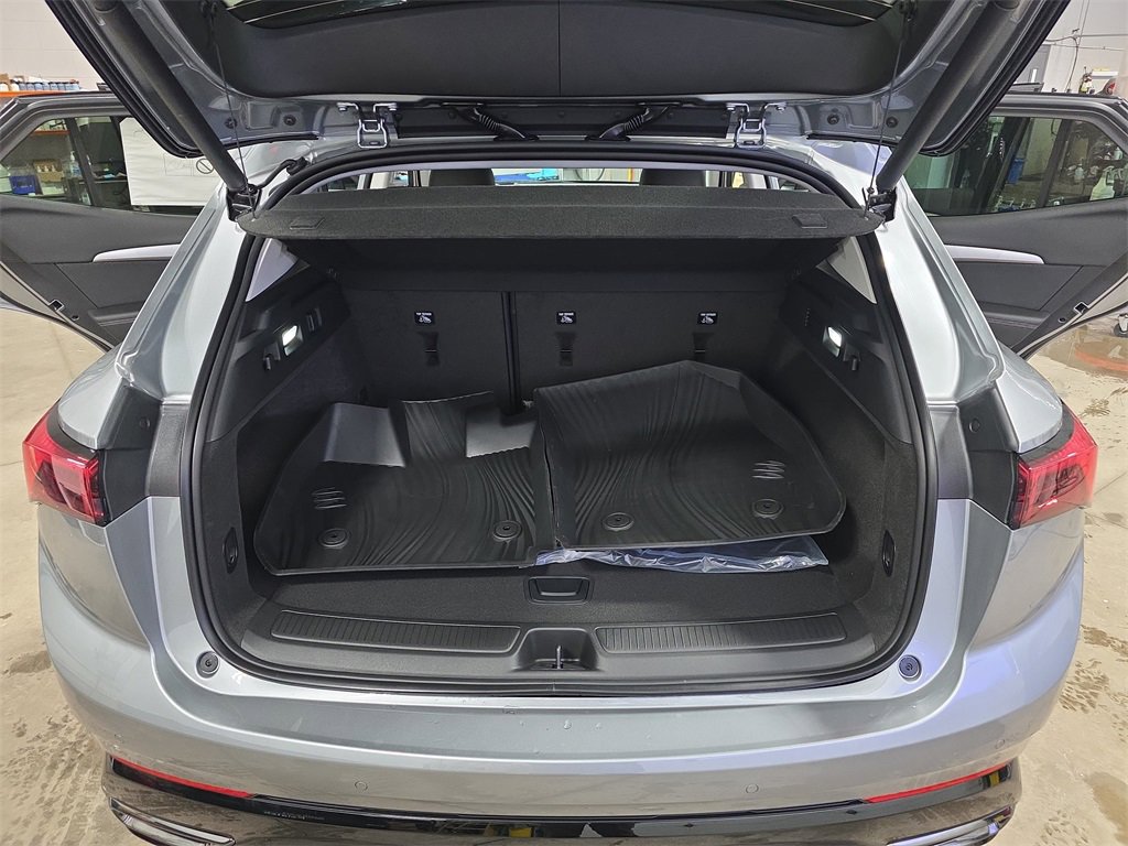 New 2026 Buick Envision Sport Touring image 12