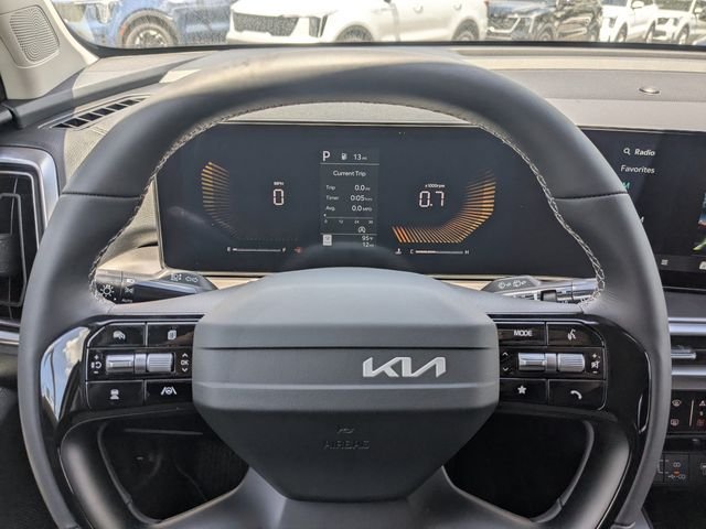 New 2026 Kia Sorento LX FWD image 30