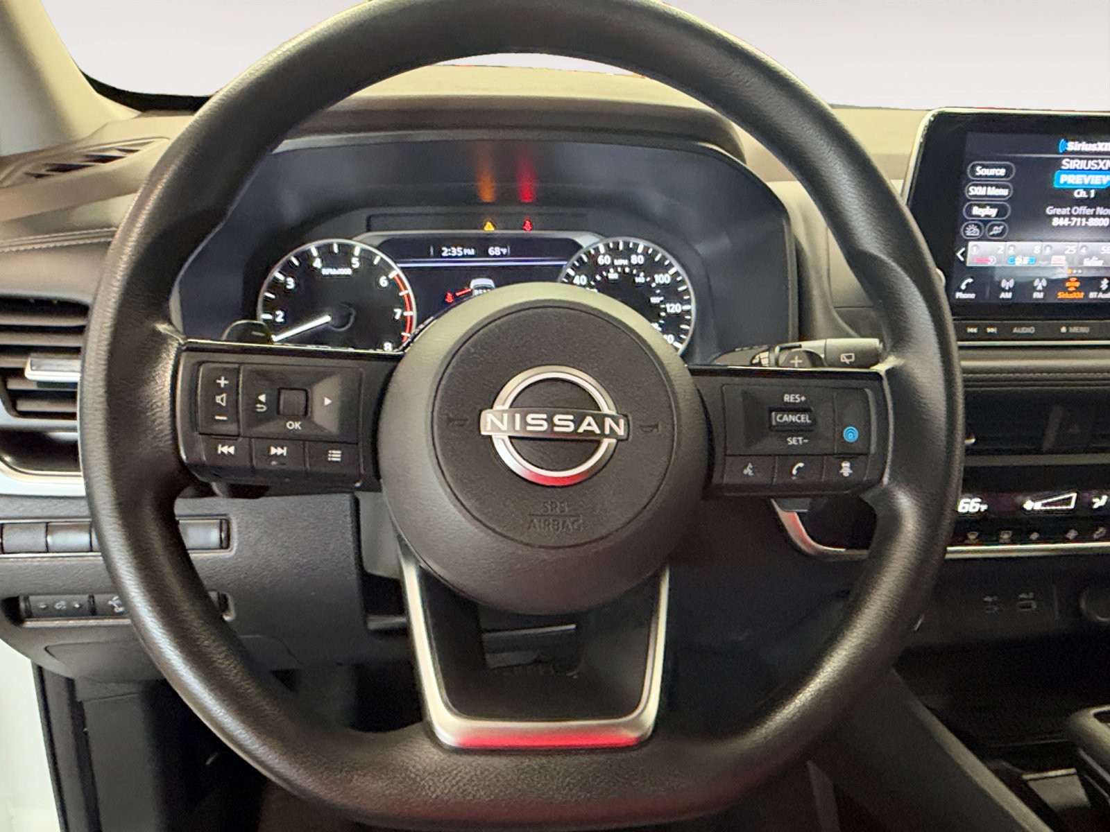 Used 2023 Nissan Rogue SV AWD/4WD image 14