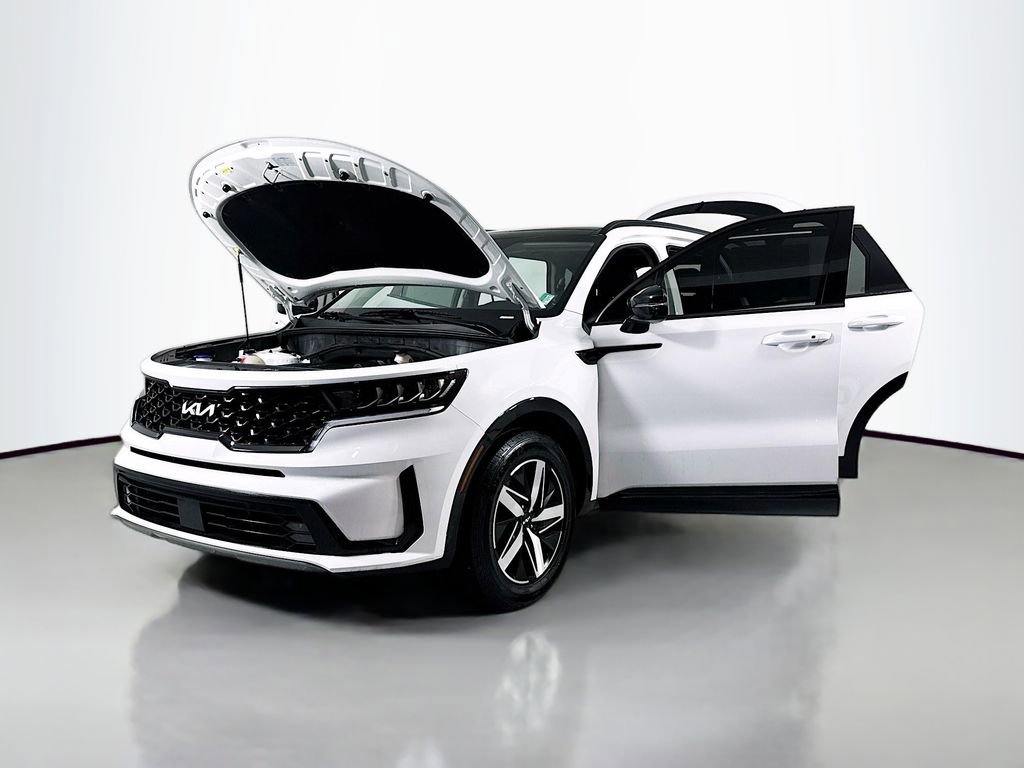 Used 2022 Kia Sorento EX w/ Panoramic Sunroof Package FWD image 18