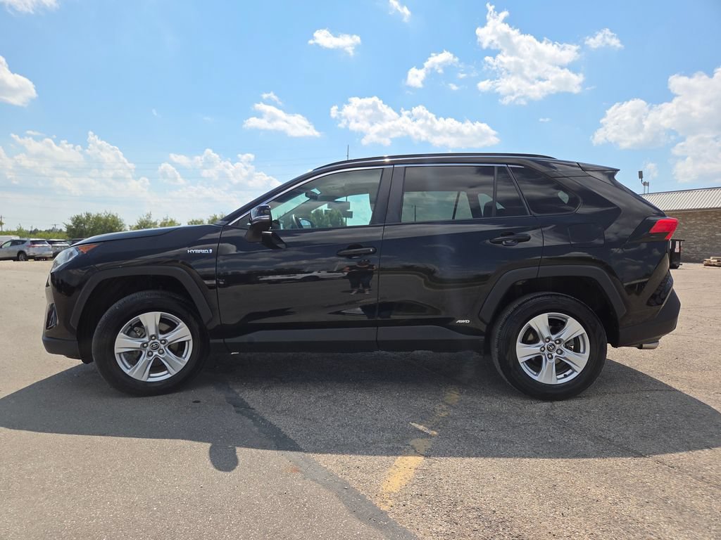 Used 2020 Toyota RAV4 XLE w/ Convenience Package AWD/4WD image 19