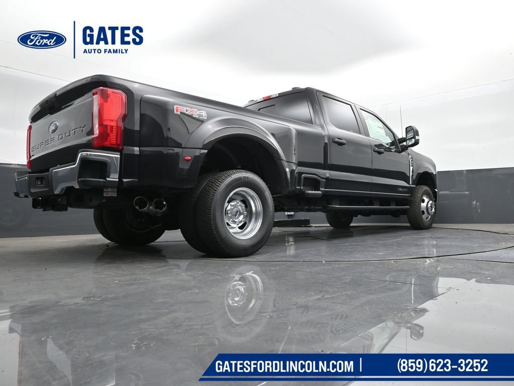 Used 2025 Ford F350 XL w/ XL Driver Assist Package image 30