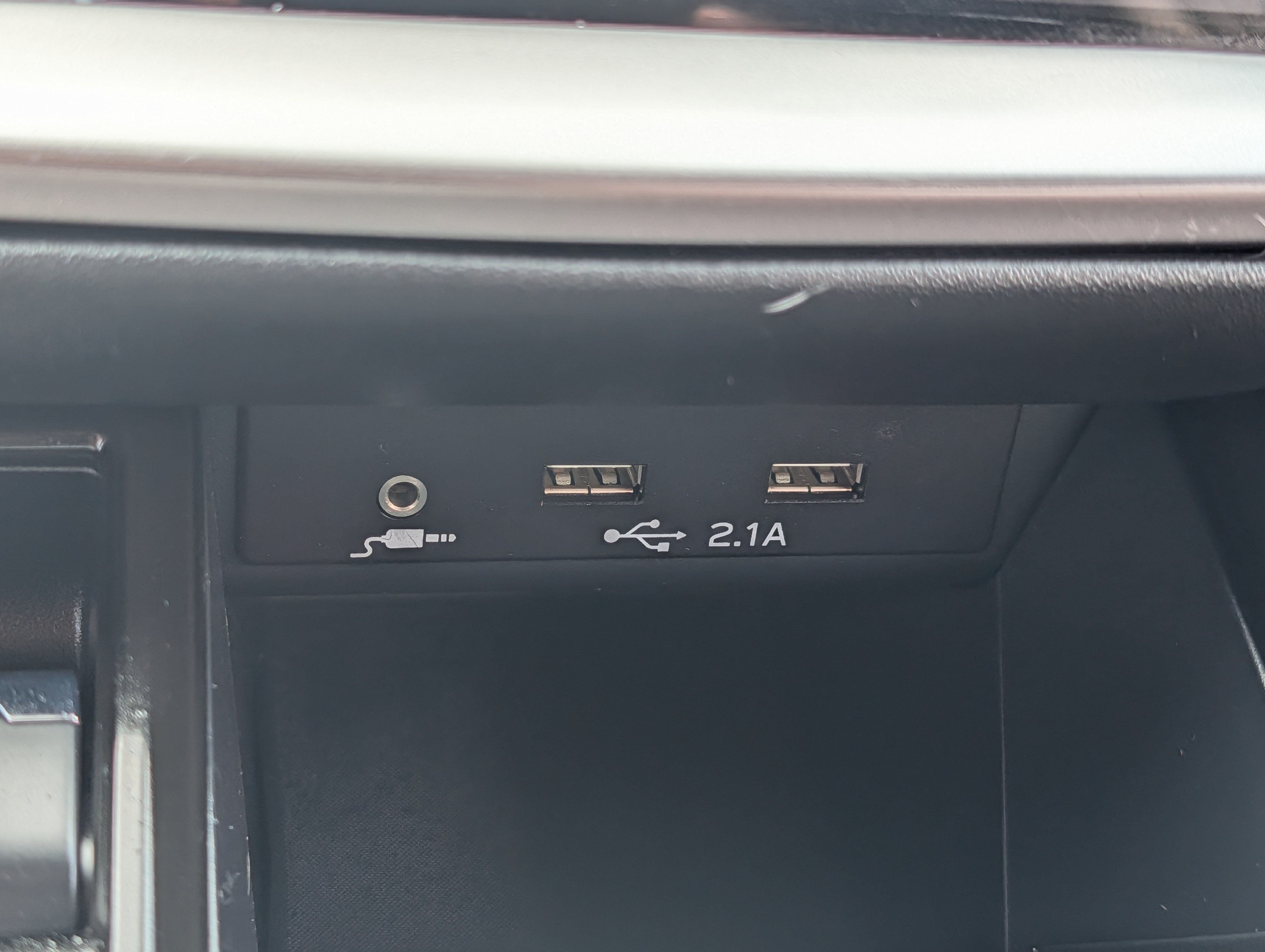 Used 2020 Subaru Legacy Premium AWD/4WD image 32