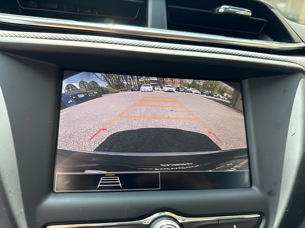 Used 2023 Chevrolet TrailBlazer LT AWD/4WD image 27