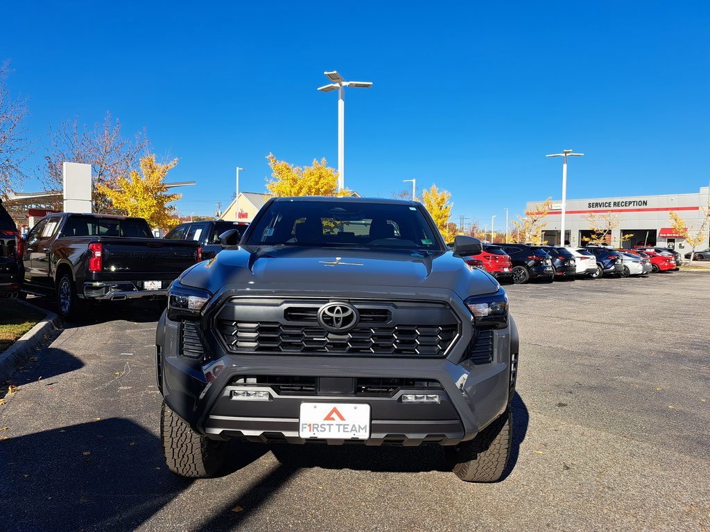 New 2025 Toyota Tacoma TRD Off-Road image 3