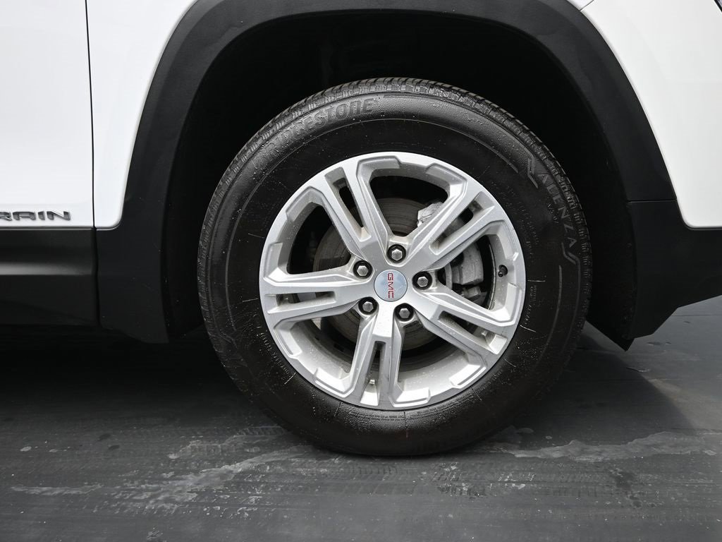Used 2023 GMC Terrain SLE w/ Driver Convenience Package image 10
