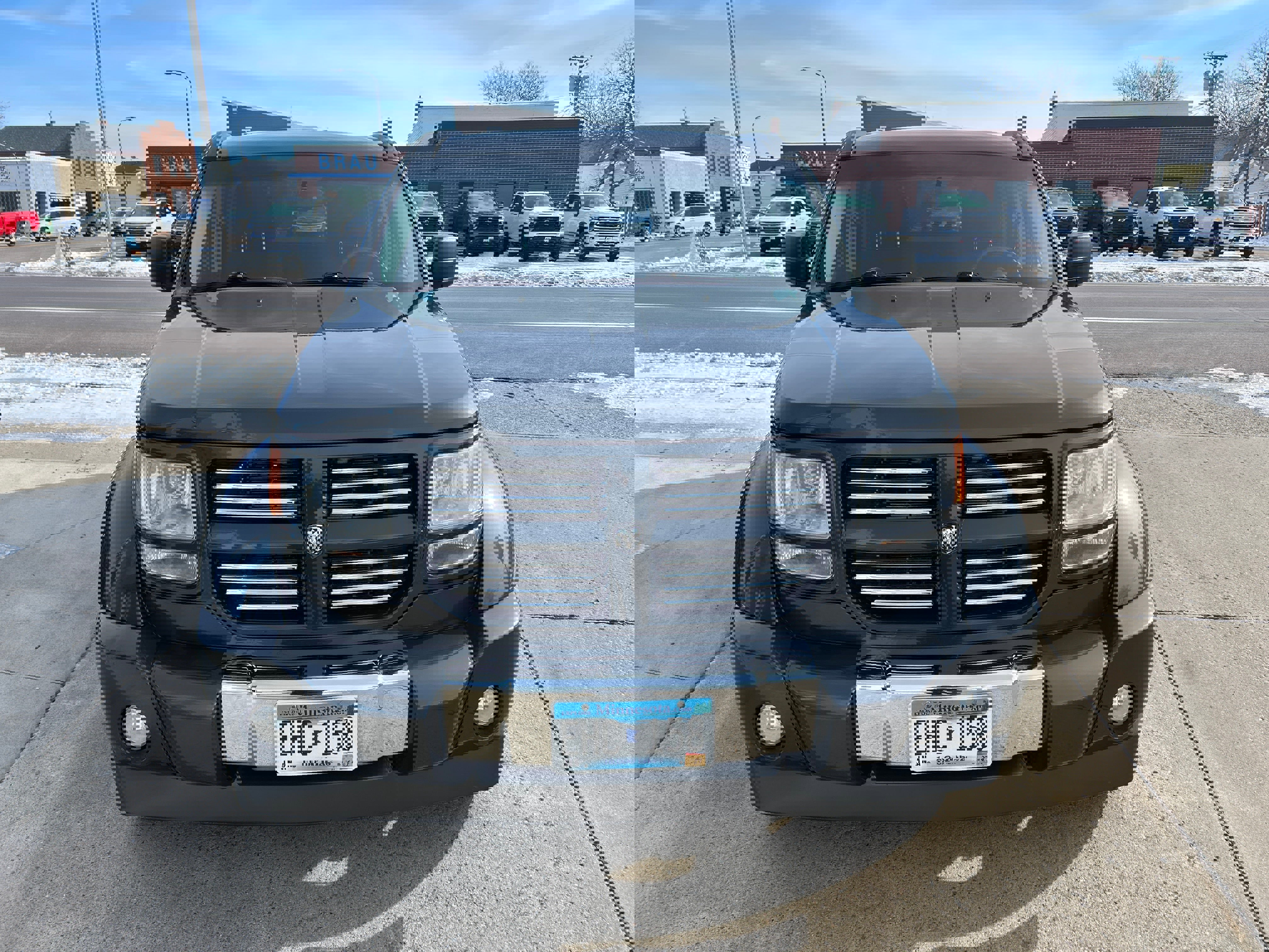 Used 2011 Dodge Nitro Detonator w/ Chrome Accents Group image 3