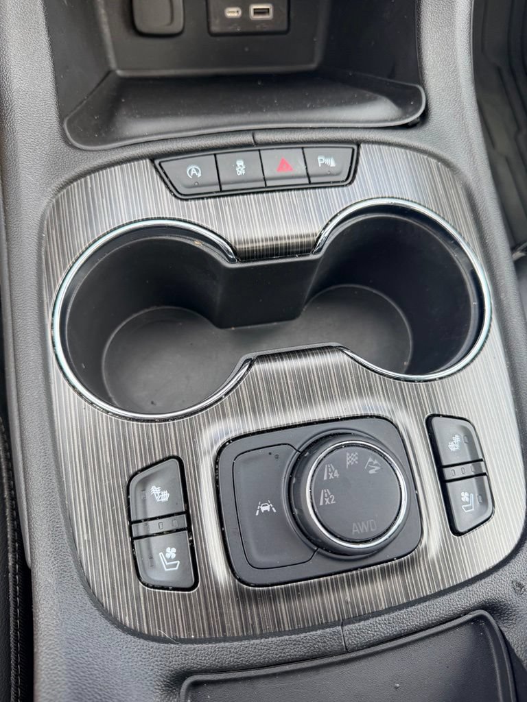 Used 2023 GMC Acadia SLT w/ Preferred Package AWD/4WD image 14