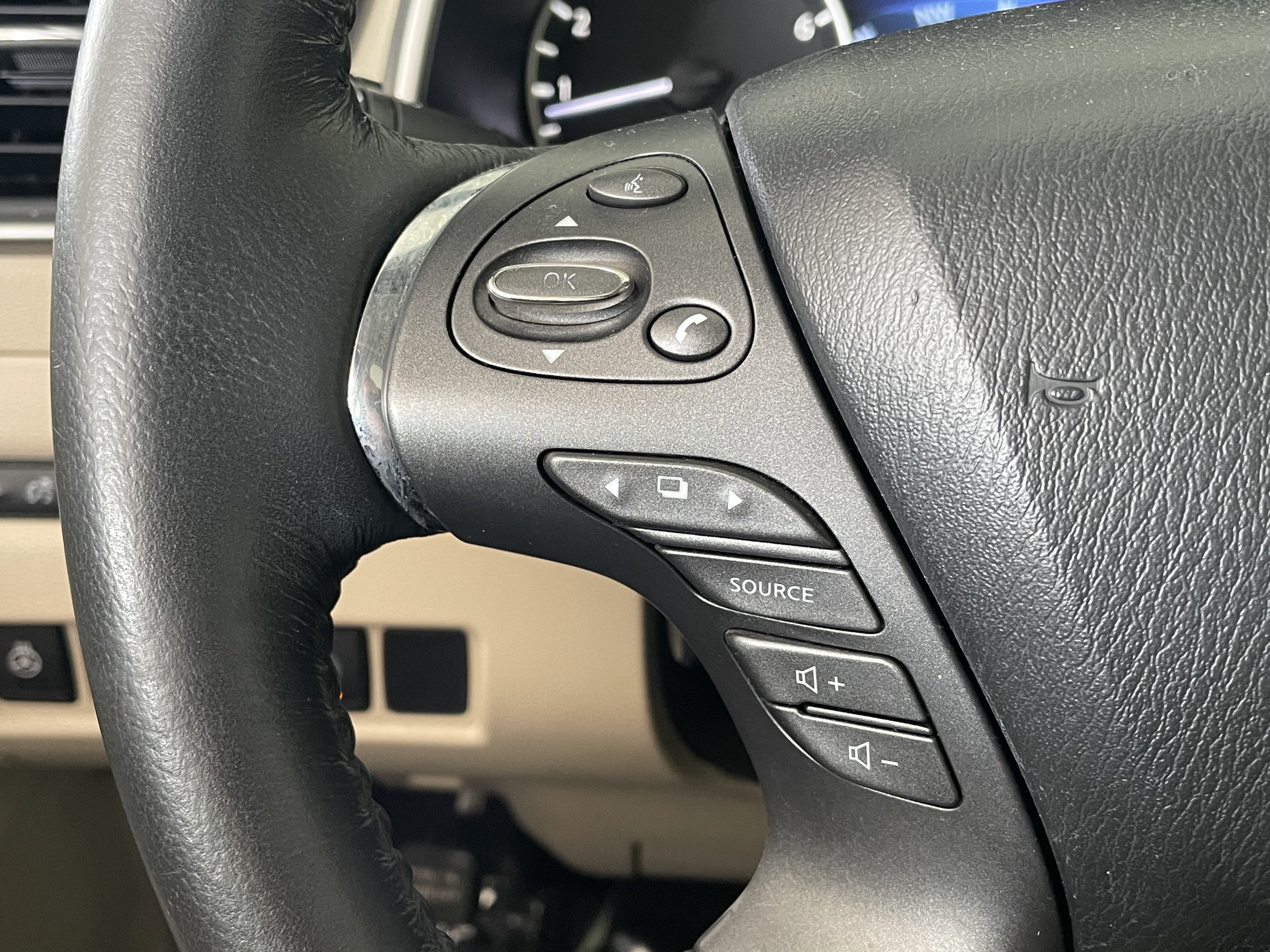 Used 2019 Nissan Murano Platinum w/ Cargo Package AWD/4WD image 35