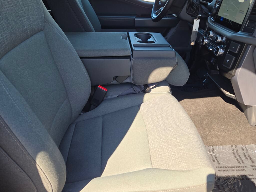 Used 2024 Ford F150 XLT AWD/4WD image 6