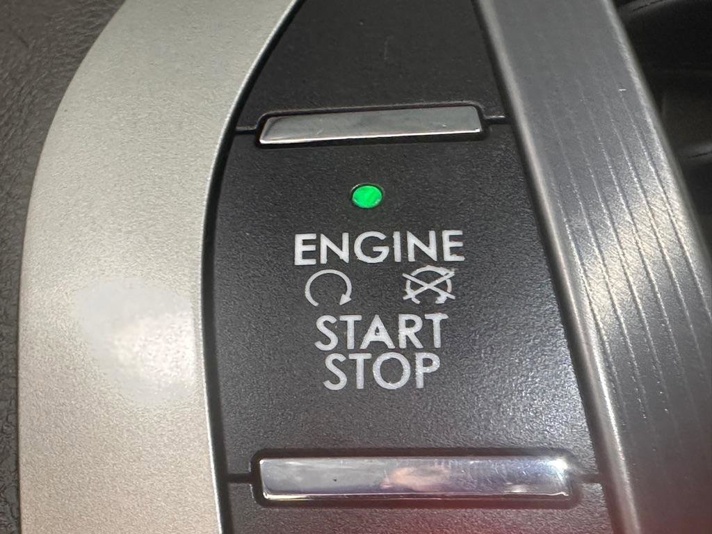 Used 2017 Lincoln MKZ Premiere image 21