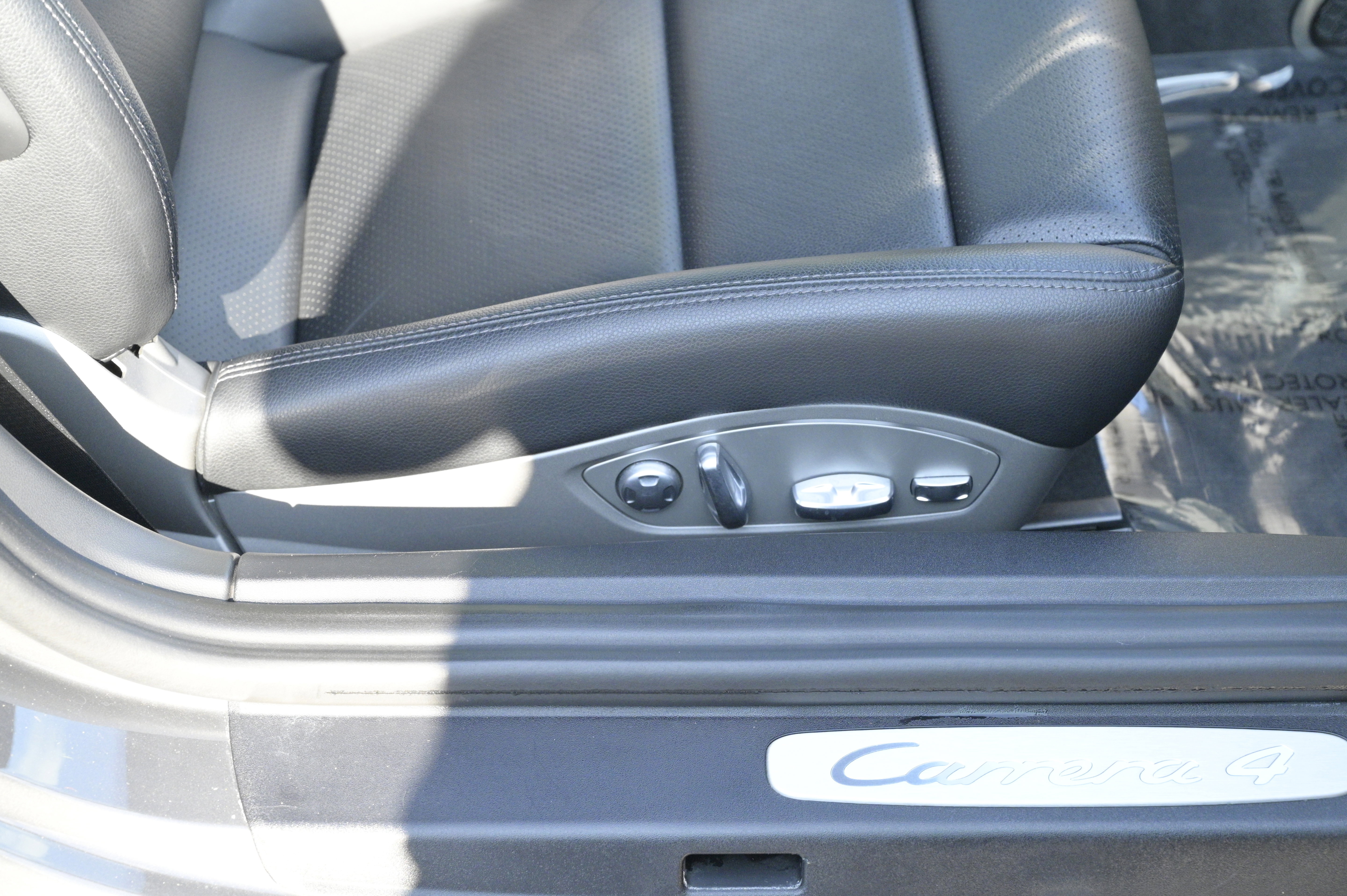 Used 2016 Porsche 911 Carrera 4 image 33