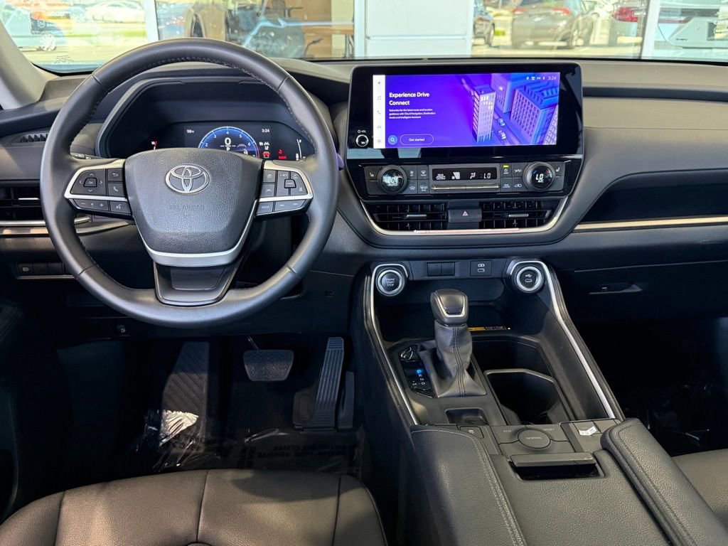 Used 2025 Toyota Grand Highlander FWD image 31