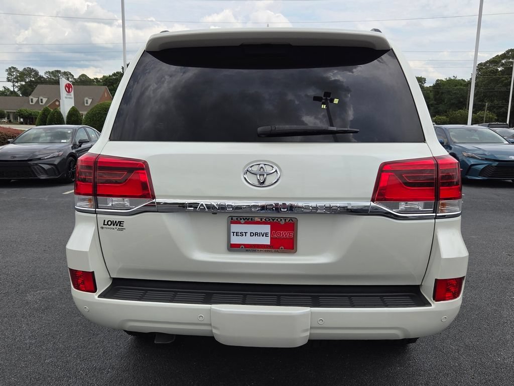 Used 2019 Toyota Land Cruiser AWD/4WD image 10