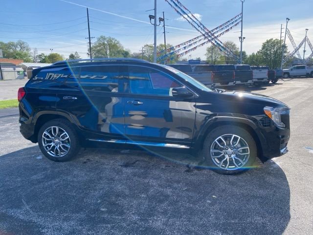 Used 2023 GMC Terrain Denali AWD/4WD image 6