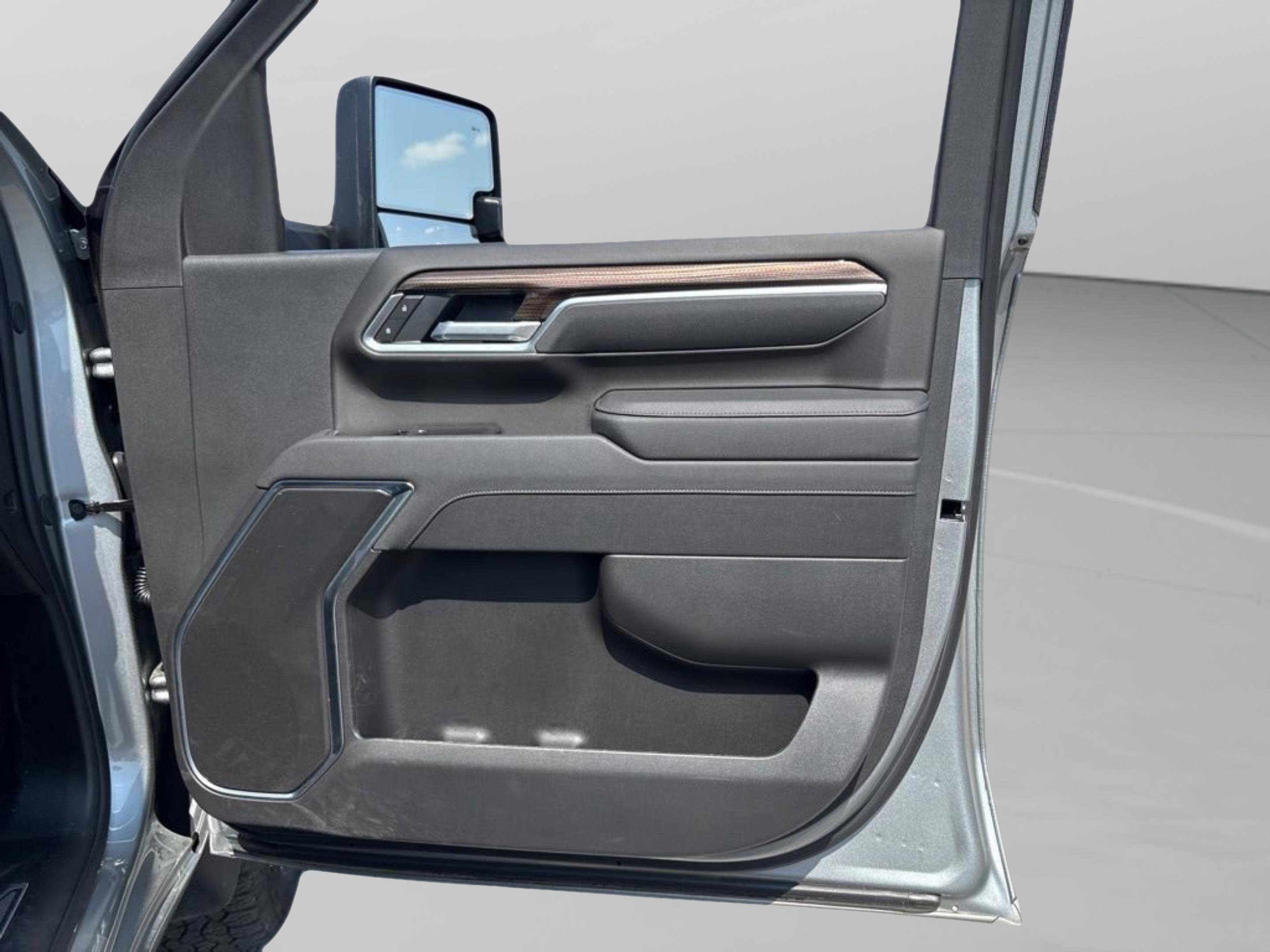 Used 2026 Chevrolet Silverado 2500 LT w/ Trail Boss Package image 26