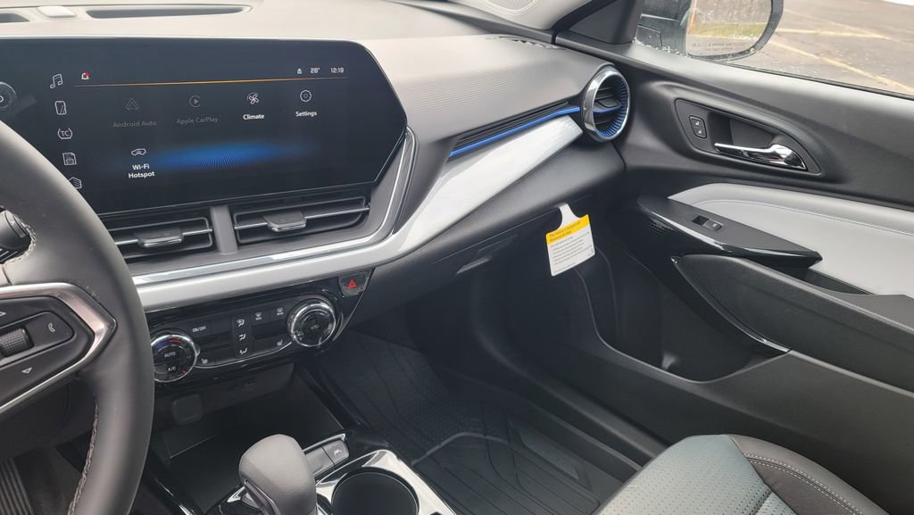 New 2026 Chevrolet Trax LT image 21