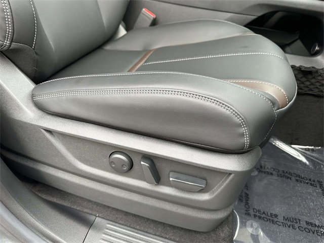 New 2025 Nissan Armada SL w/ Convenience Package image 9