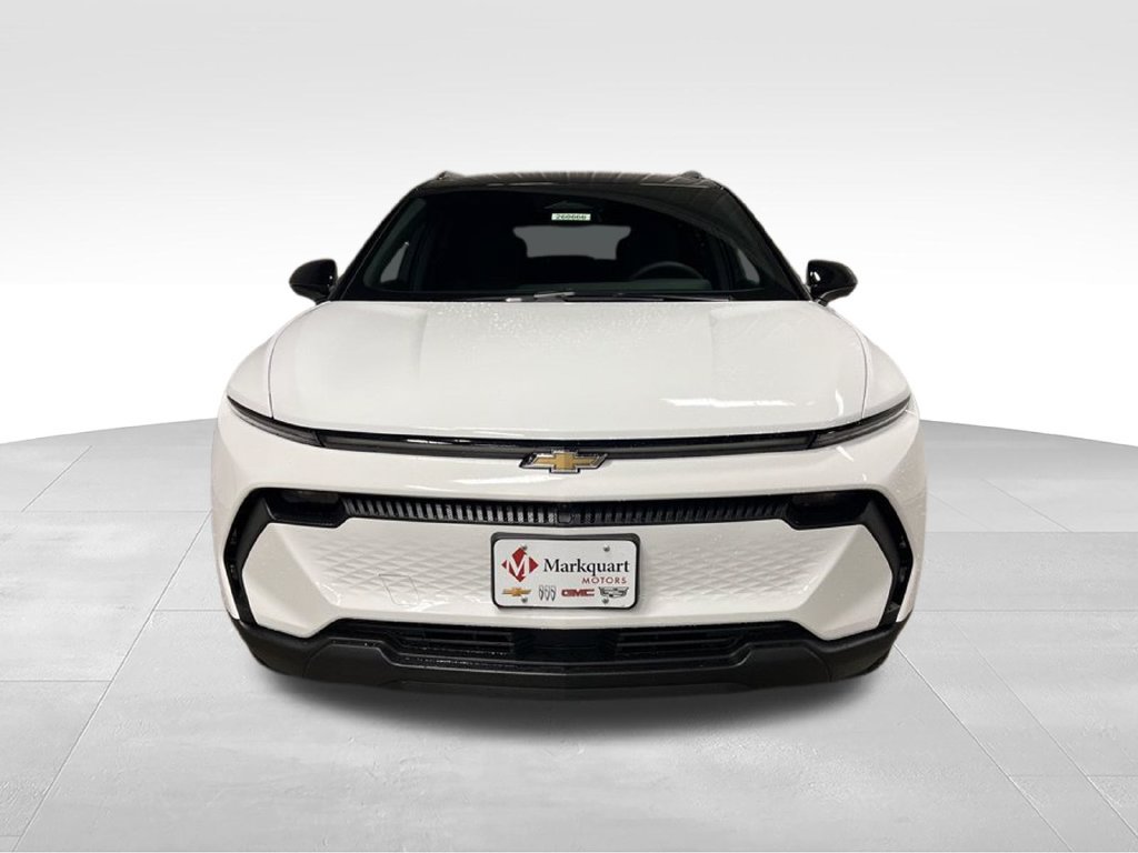 New 2026 Chevrolet Equinox EV LT AWD/4WD image 3