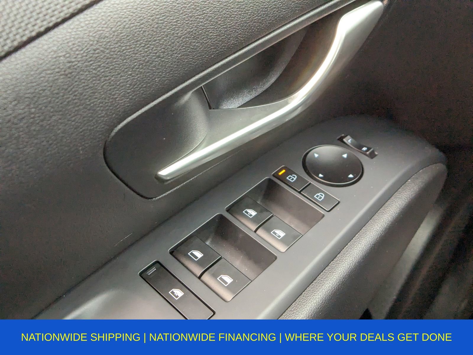 Used 2025 Hyundai Santa Cruz SEL image 35